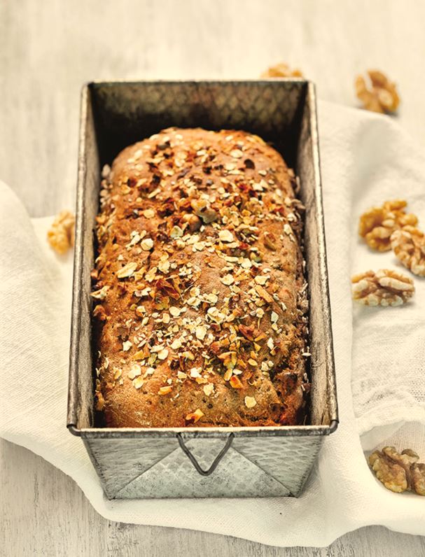 Walnuss-Möhren-Brot